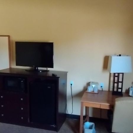 Shary Inn And Suites Mission Luaran gambar