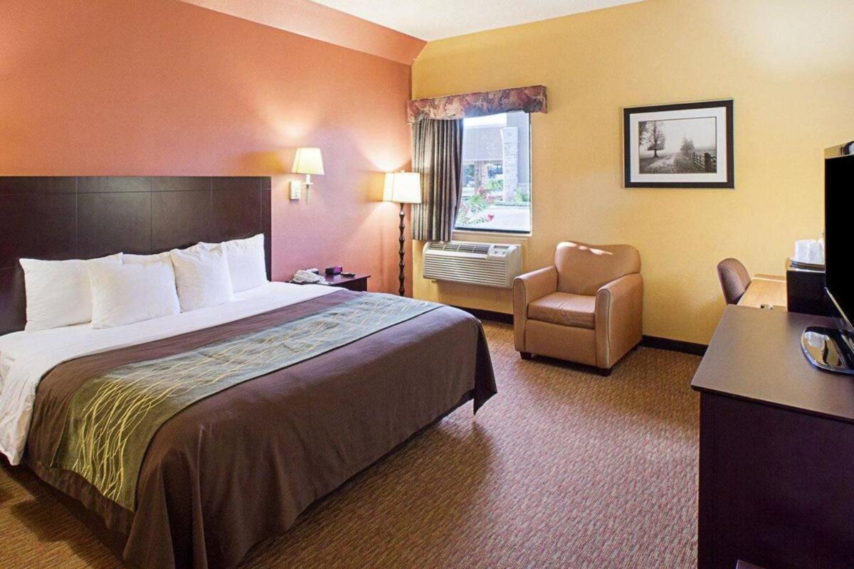 Shary Inn And Suites Mission Luaran gambar