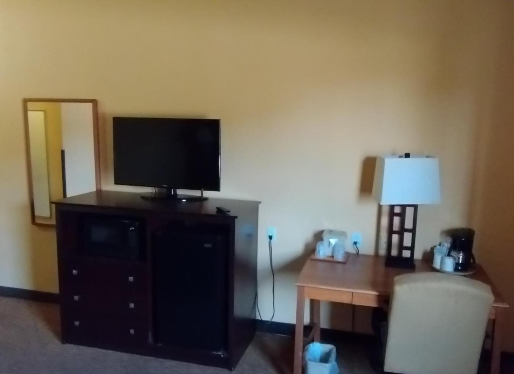 Shary Inn And Suites Mission Luaran gambar
